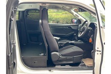 Isuzu D-Max 2.2 Extended Cab Utility Commercial 4x4 Pick Up - Thumb 20