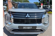 Mitsubishi Outlander 2.4 Phev Diamond - Thumb 1