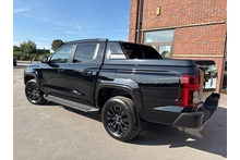 Mitsubishi L200 2.4 Di-D Barbarian 4x4 Pick Up - Thumb 2