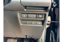 Mitsubishi L200 2.4 Di-D Barbarian 4x4 Pick Up - Thumb 11