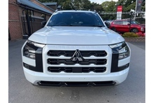 Mitsubishi L200 2.4 Di-D Barbarian Commercial 4x4 Pick Up - Thumb 1