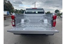 Isuzu D-Max 2.2 DL20 Double Cab 4x4 Pick Up - Thumb 3