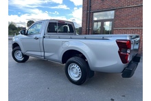 Isuzu D-Max 2.2 Utility Single Cab 4x4 Pick Up - Thumb 2