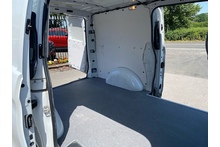 Mercedes-Benz Vito 2.1 114 CDI BlueTEC L2 LWB RWD - Thumb 8