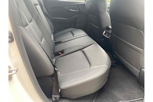 Isuzu D-Max 1.9 TD V-Cross - Thumb 8