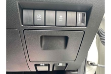 Isuzu D-Max 1.9 TD V-Cross - Thumb 10