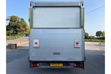 Isuzu Forward 5.2 N75.190 L Box Van Tail Lift - Thumb 2