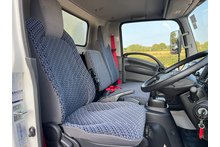 Isuzu Forward 5.2 N75.190 L Box Van Tail Lift - Thumb 4