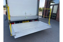 Isuzu Forward 5.2 N75.190 L Box Van Tail Lift - Thumb 24