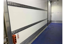 Isuzu Forward 5.2 N75.190 L Fridge Box Tail Lift - Thumb 14