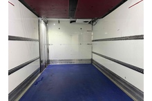Isuzu Forward 5.2 N75.190 L Fridge Box Tail Lift - Thumb 7