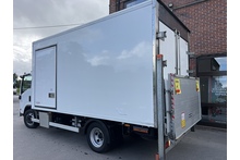 Isuzu Forward 5.2 N75.190 L Fridge Box Tail Lift - Thumb 2