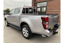 Isuzu D-Max 1.9 DL20 Double Cab 4x4 Pick Up - Thumb 1