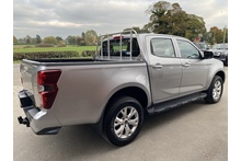 Isuzu D-Max 1.9 DL20 Double Cab 4x4 Pick Up - Thumb 3