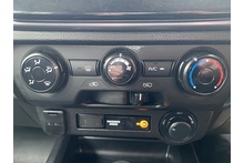 Isuzu D-Max 1.9 DL20 Double Cab 4x4 Pick Up - Thumb 14