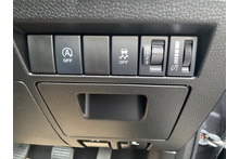 Isuzu D-Max 1.9 DL20 Extended Cab 4x4 Pick Up 205ps - Thumb 12