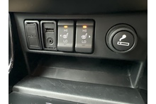 Isuzu D-Max 1.9 Blade Double Cab 4x4 Pick Up 195ps - Thumb 9