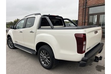 Isuzu D-Max 1.9 Blade Double Cab 4x4 Pick Up 195ps - Thumb 2