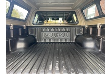 Isuzu D-Max 1.9 BladeDouble Cab 4x4 Pick Up - Thumb 5