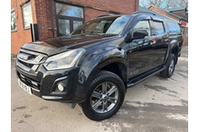 Isuzu D-Max 1.9 BladeDouble Cab 4x4 Pick Up - Thumb 1