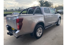 Isuzu D-Max 1.9 DL20 Double Cab 4x4 Pick Up - Thumb 3