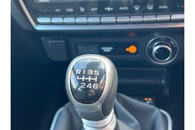 Isuzu D-Max 1.9 V-Cross Double Cab 4x4 Pick Up - Thumb 16