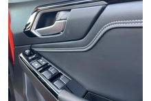 Isuzu D-Max 1.9 V-Cross Double Cab 4x4 Pick Up - Thumb 10