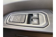 Renault Trafic 2.0 dCi Blue SL30 Advance SWB - Thumb 8