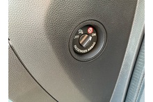 Renault Trafic 2.0 dCi Blue SL30 Advance SWB - Thumb 10