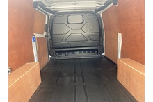 Ford Transit Custom 2.0 300 EcoBlue Limited LWB L2 H1 130ps - Thumb 6