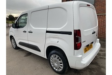 Vauxhall Combo 1.6 Turbo D 2300 Sportive - Thumb 1
