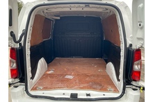 Vauxhall Combo 1.6 Turbo D 2300 Sportive - Thumb 6