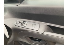 Vauxhall Combo 1.6 Turbo D 2300 Sportive - Thumb 8