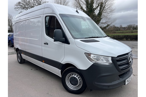 Mercedes-Benz Sprinter 315 CDI Premium MWB L2 H2 150ps
