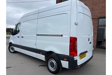 Mercedes-Benz Sprinter 2.0 315 CDI Premium MWB L2 H2 150ps - Thumb 2