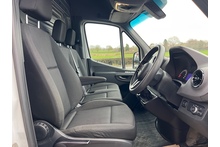 Mercedes-Benz Sprinter 2.0 315 CDI Premium MWB L2 H2 150ps - Thumb 10