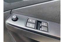 Isuzu D-Max 1.9 Utility Extended Cab 4x4 Pick Up 205ps - Thumb 11