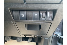 Isuzu D-Max 1.9 Utility Extended Cab 4x4 Pick Up 205ps - Thumb 12