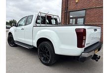 Isuzu D-Max 1.9 Yukon Extended Cab 4x4 Pick Up 195bhp - Thumb 1