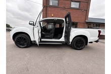 Isuzu D-Max 1.9 Yukon Extended Cab 4x4 Pick Up 195bhp - Thumb 10