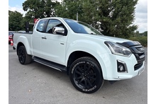 Isuzu D-Max 1.9 Yukon Extended Cab 4x4 Pick Up 195bhp - Thumb 0