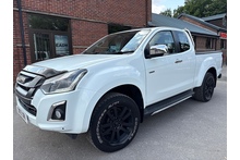 Isuzu D-Max 1.9 Yukon Extended Cab 4x4 Pick Up 195bhp - Thumb 2