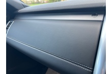 Land Rover Discovery 3.0 D350 MHEV Dynamic HSE - Thumb 31