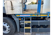 MAN TGS 9.0 26.330 6X2 Rear Lift - Thumb 24