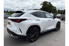 Lexus NX 2.5 450h+ F Sport - Thumb 3