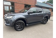Isuzu D-Max 1.9 V-Cross Double Cab 4x4 Pick Up - Thumb 1