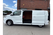 Ford Transit Custom 2.0 300 Limited L2 H1 136PS AUTOMATIC - Thumb 9