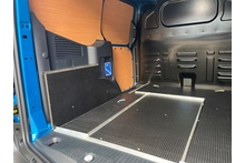 Ford Transit Courier 1.0 EcoBoost Active - Thumb 7