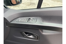 Renault Trafic 2.0 dCi Blue SL30 Advance 130 SWB - Thumb 10