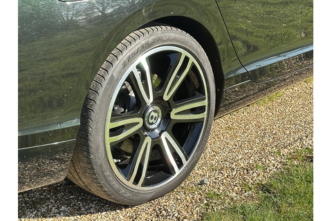 Flying Spur W12 Mulliner Saloon 6.0 Automatic Petrol